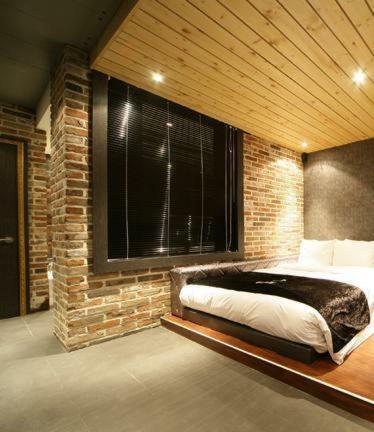 Ever Tourist Hotel