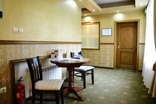 Hotel Complex Praveshki Hanove
