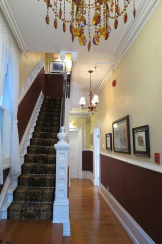 Bed & Breakfast The Roses Heritage Inn