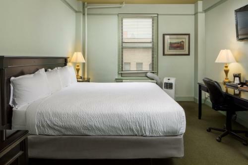 Finlen Hotel And Motor Inn