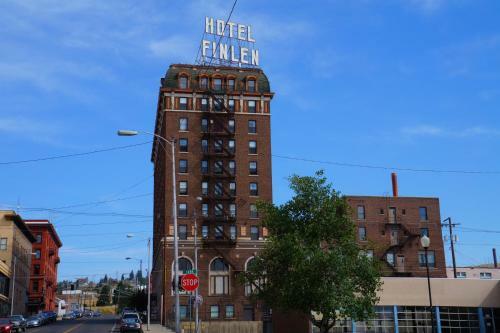 Finlen Hotel And Motor Inn