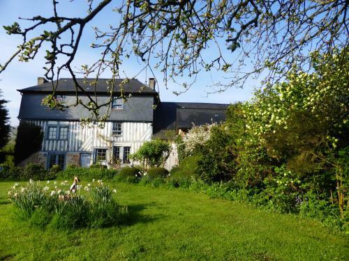 Bed & Breakfast La Cour De Bas