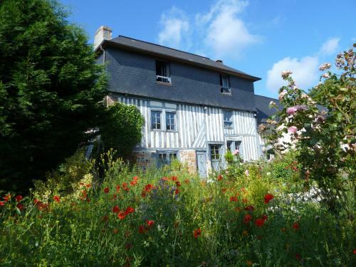 Bed & Breakfast La Cour De Bas