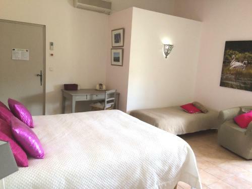 Bed & Breakfast Mas Saint-ange