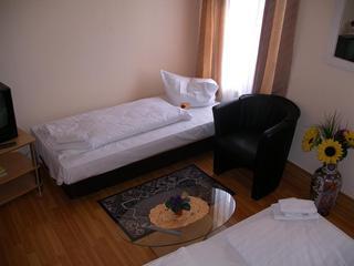 Hotel Djaran