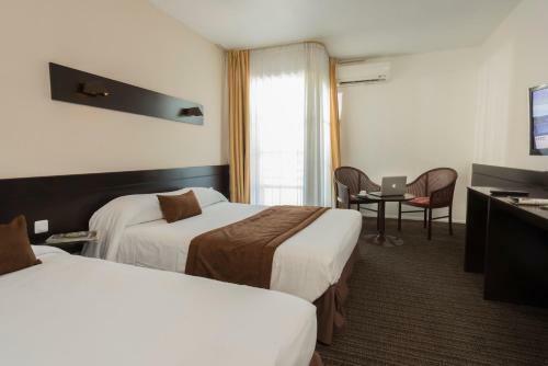 Hotel Espace Leonard De Vinci