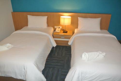 Hotel S Tara Grand
