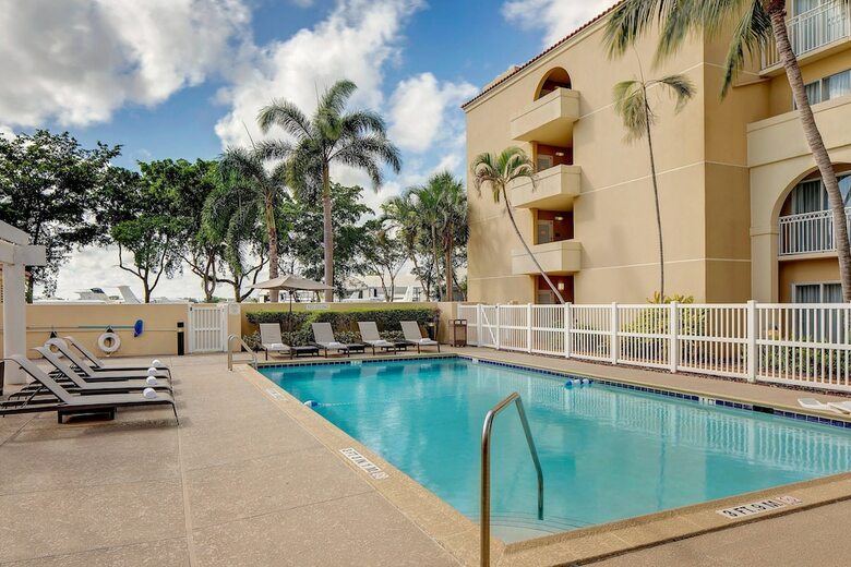 Hotel Courtyard By Marriott Fort Lauderdale North/cypress Creek