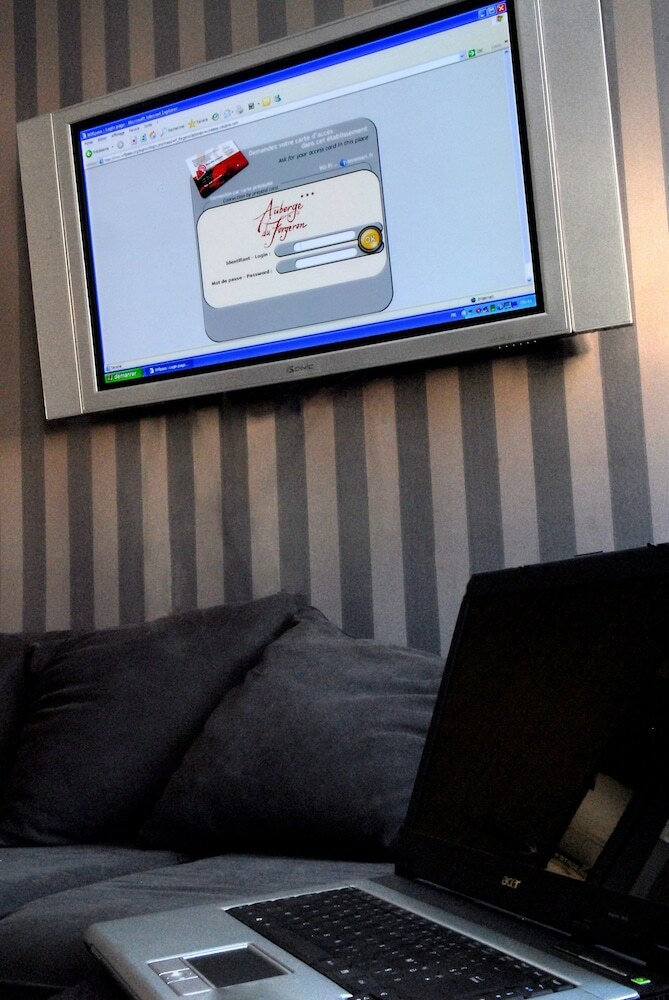 Qualys-hotel Auberge Du Forgeron