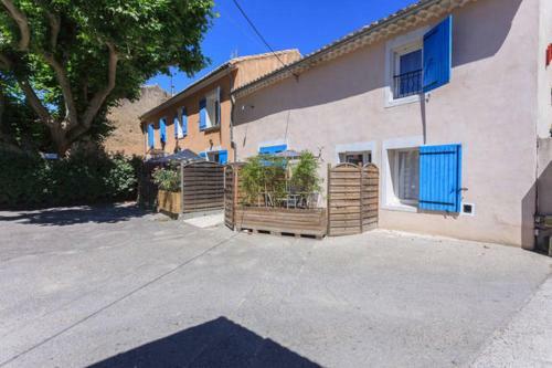 G�te La Bastide Jourdan