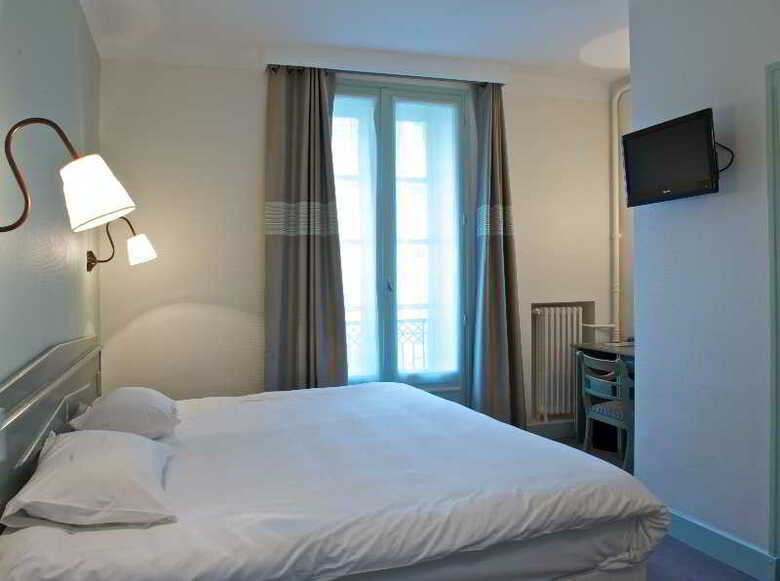 Hotel Inter-h�tel Le Roncevaux