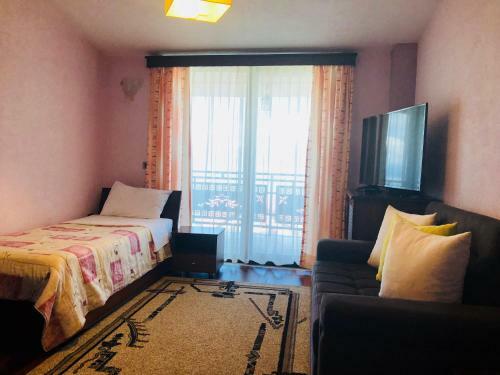 Hotel Lyhnidas