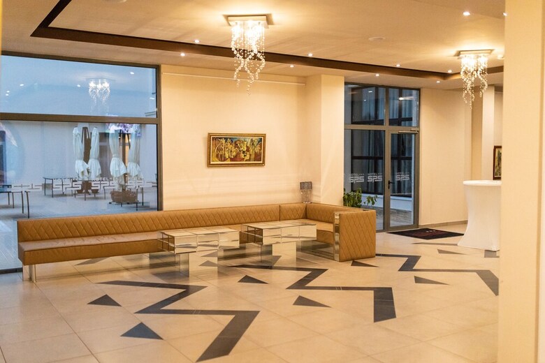 Sps Hotel