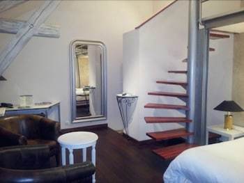 Hotel H�tel Les Pages