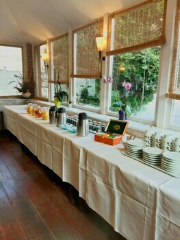 Hotel H�tel Les Pages