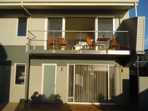 Hostal Elandra Holiday Home