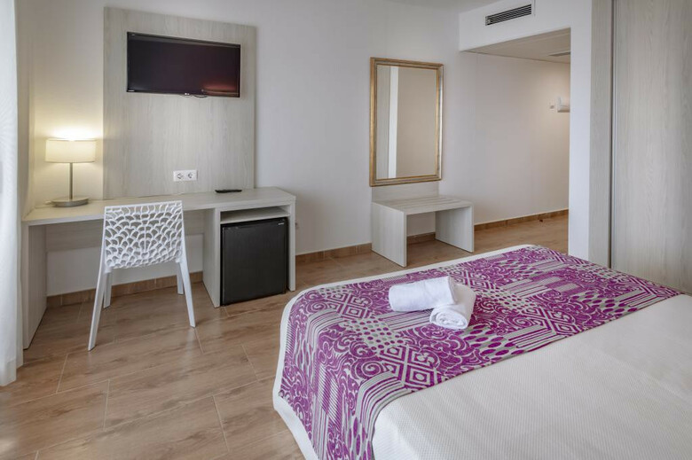 Hotel 4r Meridi� Mar