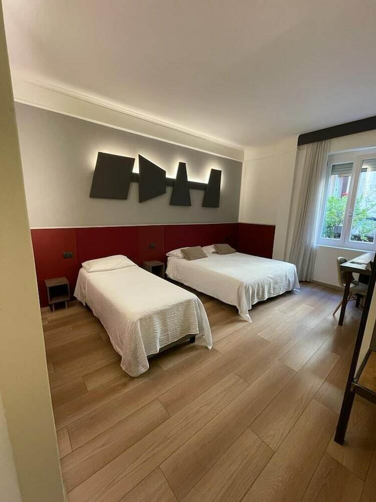 Hotel Italia