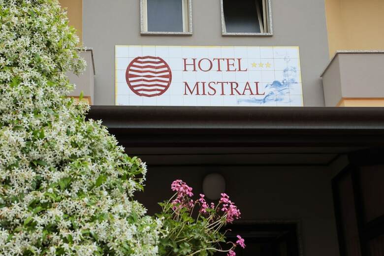 Hotel Mistral