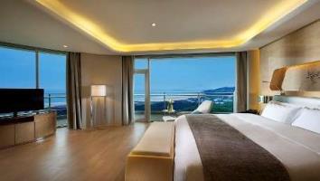 Hotel Wyndham Grand Qingdao