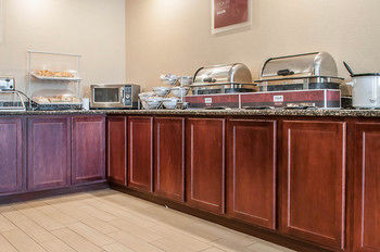 Hotel Comfort Suites Farmington