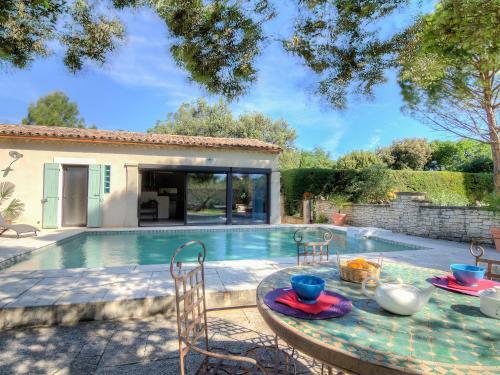 Holiday Home Chemin Bezert Carpentras