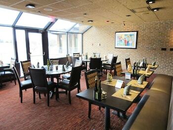 Hotel Candlewood Suites East Lansing