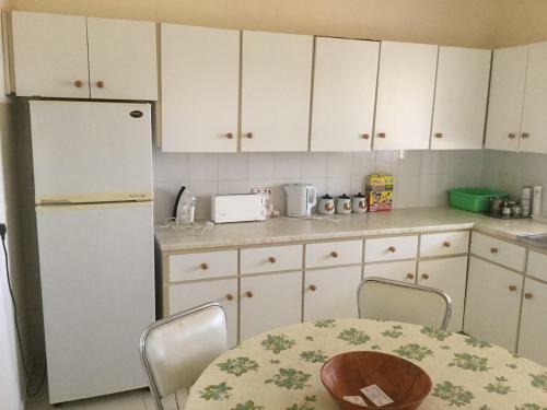 Ekali House Apartments