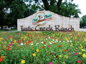 Apartamento Rustic Creek Ranch Resort At North Jellystone Park