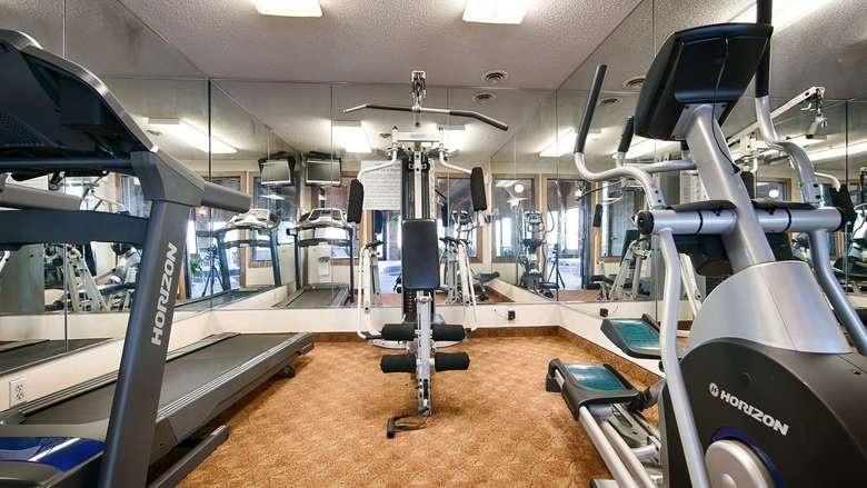 Hotel Best Western Plus Lakewood Inn