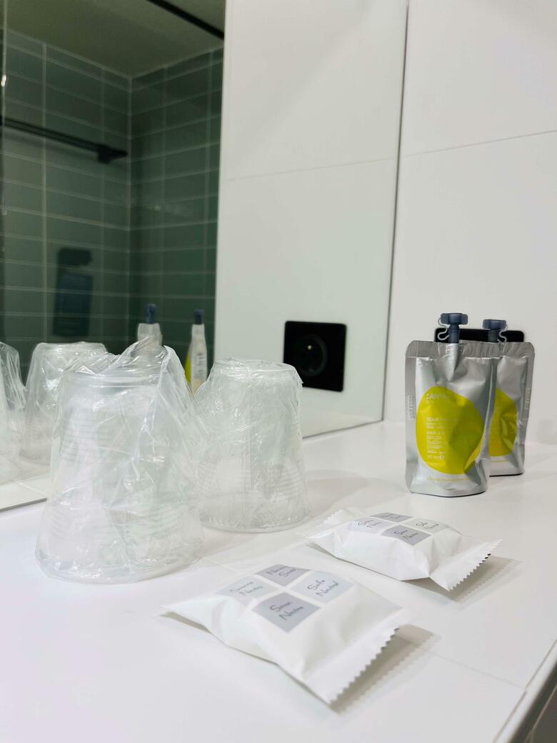 Hotel Kyriad Marseille - Vitrolles A�roport
