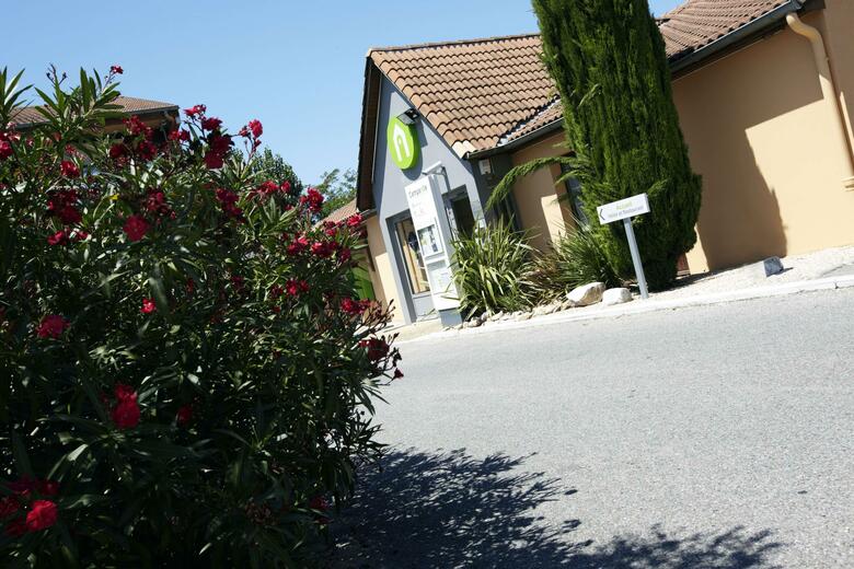 Hotel Kyriad Marseille - Vitrolles A�roport