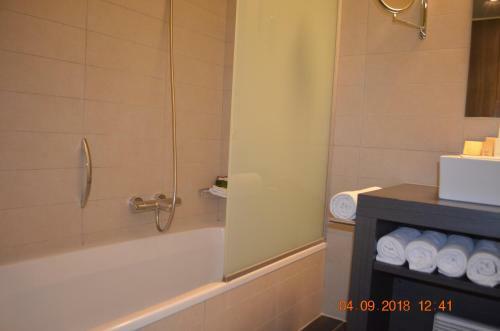 Cleythil Hotel