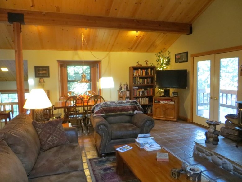 Donner Lake Inn B&B