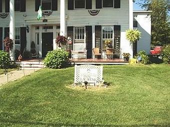 Bed & Breakfast Brookside Inn At Laurens