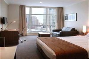 Hotel Clarion Suites Gateway