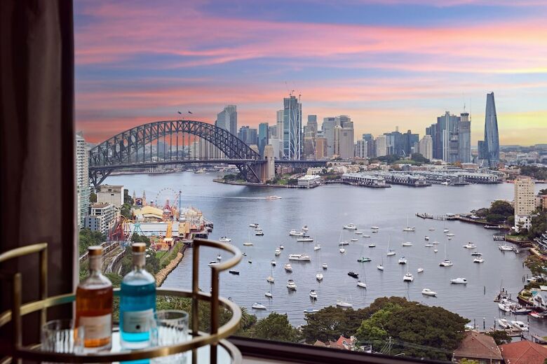 Hotel Harbourview
