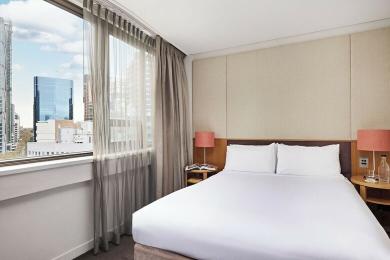 Hotel Harbourview