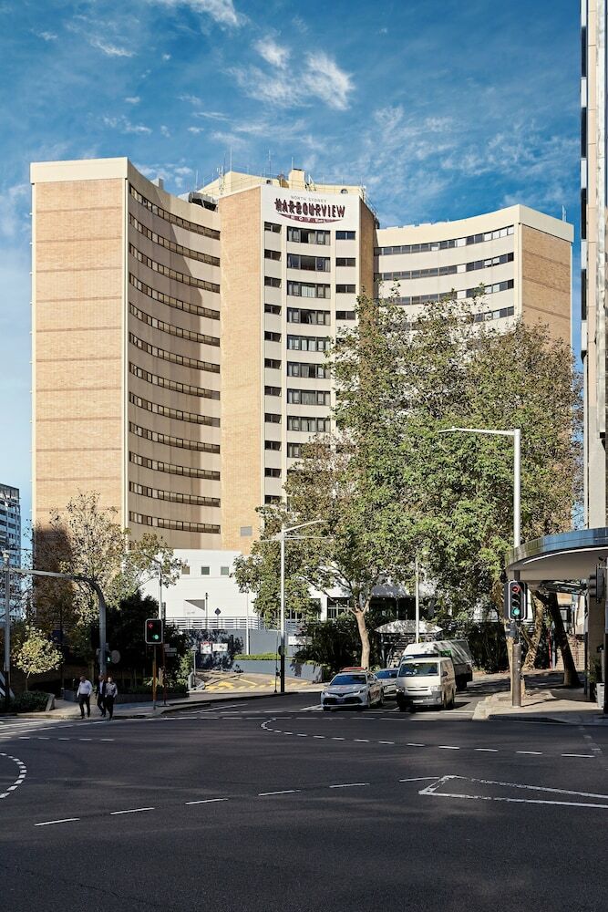Hotel Harbourview