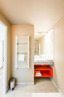 Hotel Comfort Suites Universit�s Grenoble Est