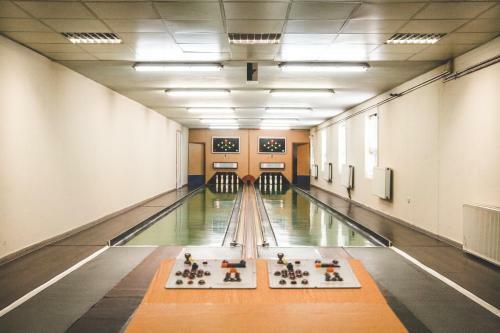 Hostal Borosty�nkert �tterem & Vend�gh�z