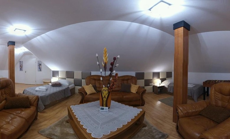 Le Rose Hotel