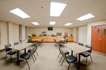 Hotel Pleasant Night Inn- Fort Drum