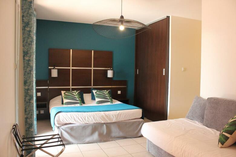 C�t� Sud Hotel Allauch