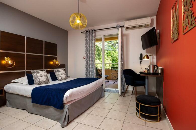 C�t� Sud Hotel Allauch