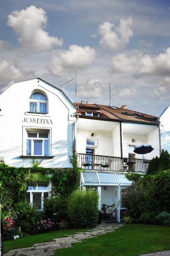 Hostal Vila Josefina