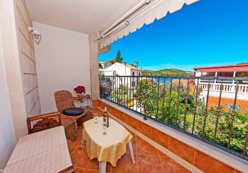 Apartamentos Villa Ana