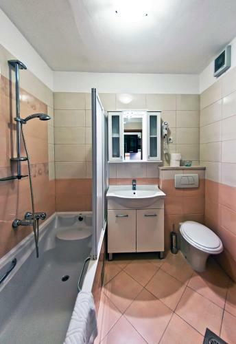 Apartamentos Villa Ana