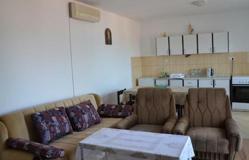 Hostal Bjelopera Rooms
