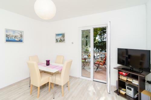 Apartments Ponta Magdalena